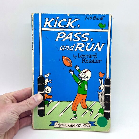 Kick Pass And Run Paperback 1978 Leonard Kessler Kids Football Book - Picture 1 of 8